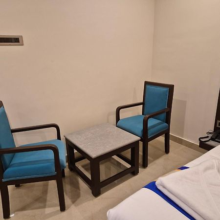 Hotel Janas Tirupati Exterior foto