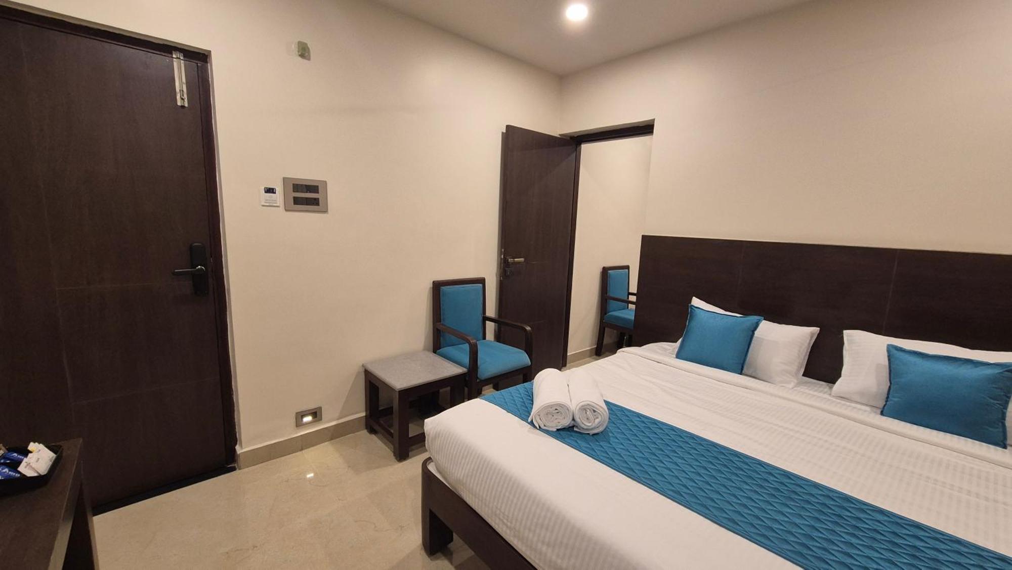 Hotel Janas Tirupati Exterior foto