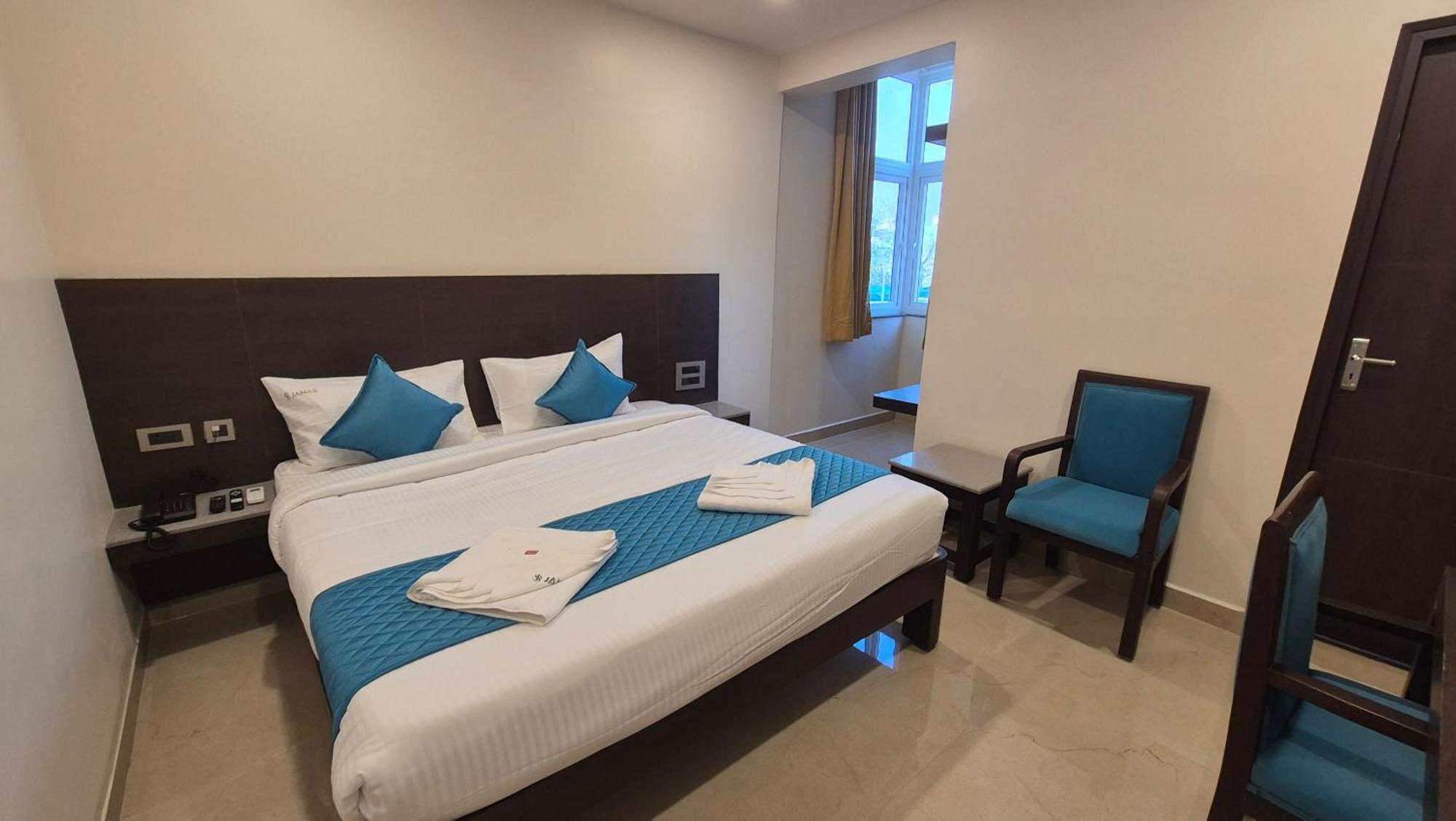 Hotel Janas Tirupati Exterior foto