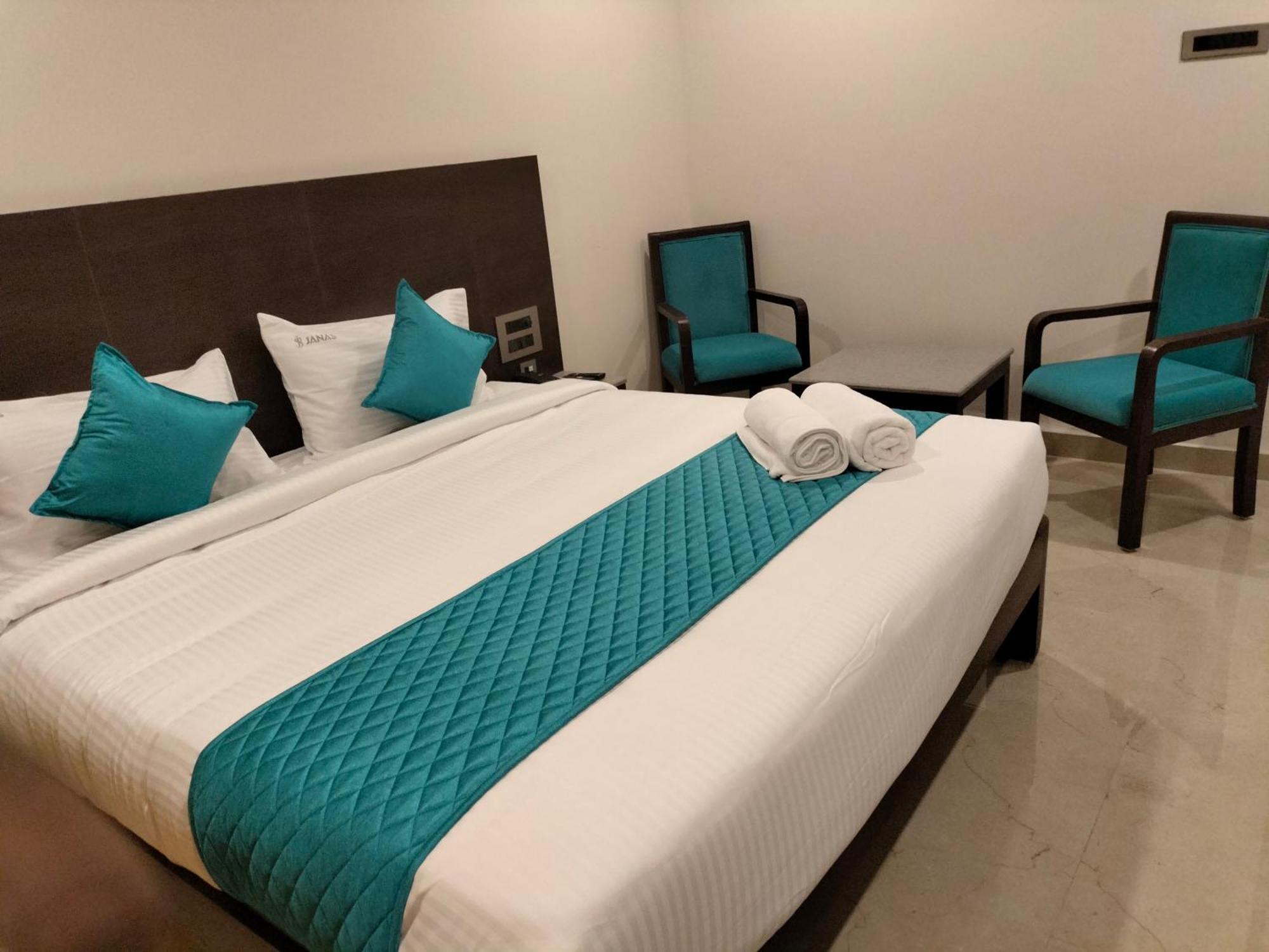 Hotel Janas Tirupati Exterior foto